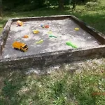 Camping Robinzonski Smjestaj 