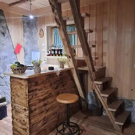 Kamp alanı Robinzonski Smjestaj 